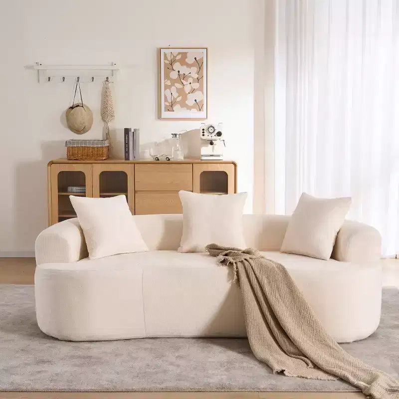 Divano moderno a mezzaluna con cuscini, divano-nuvola in ciniglia con seduta profonda per soggiorno o camera da letto, appartamento