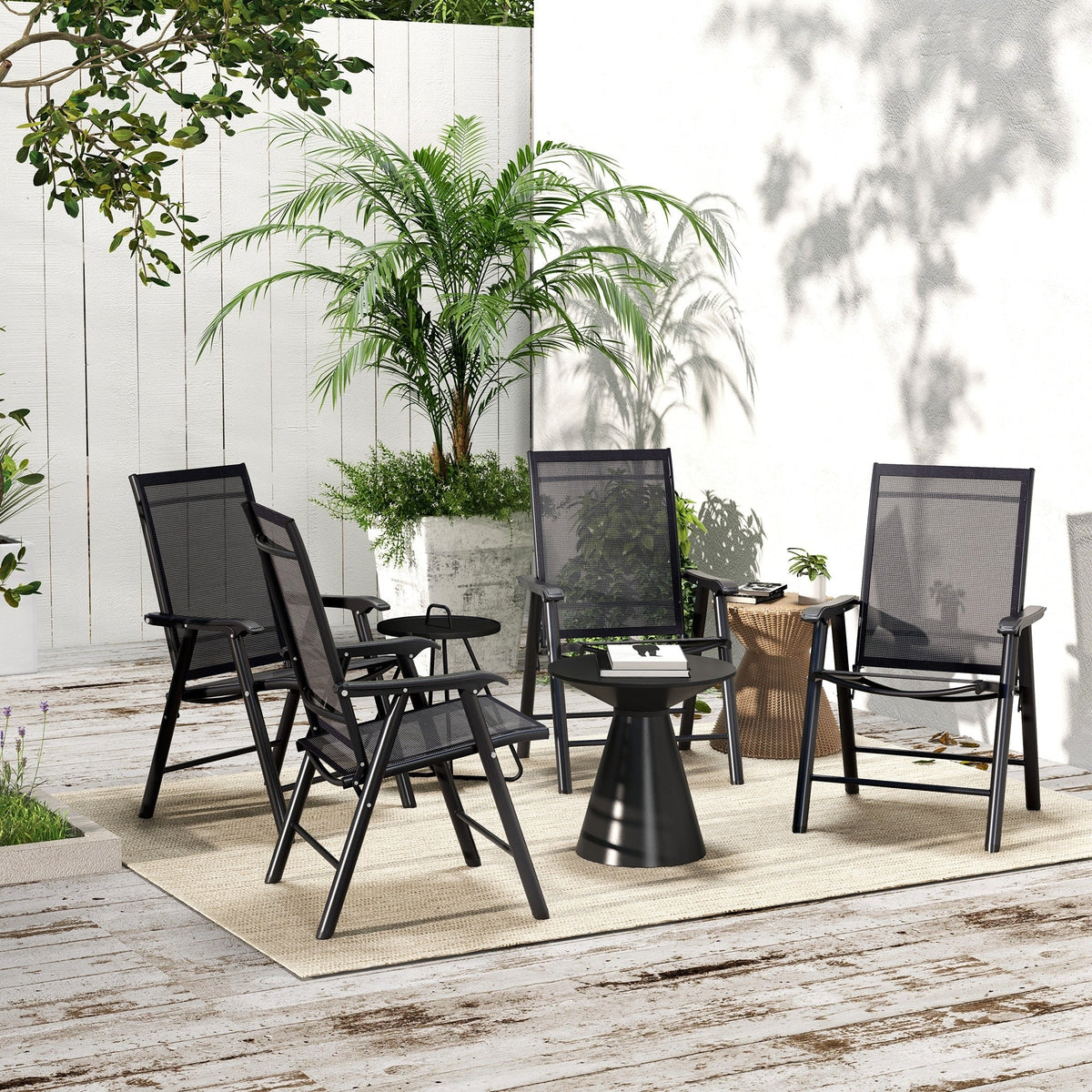 Outsunny 4-teiliges faltbares Gartenstuhl-Set mit schlichtem und stilvollem Design, bequem für Terrasse, Garten, Hof und unterwegs