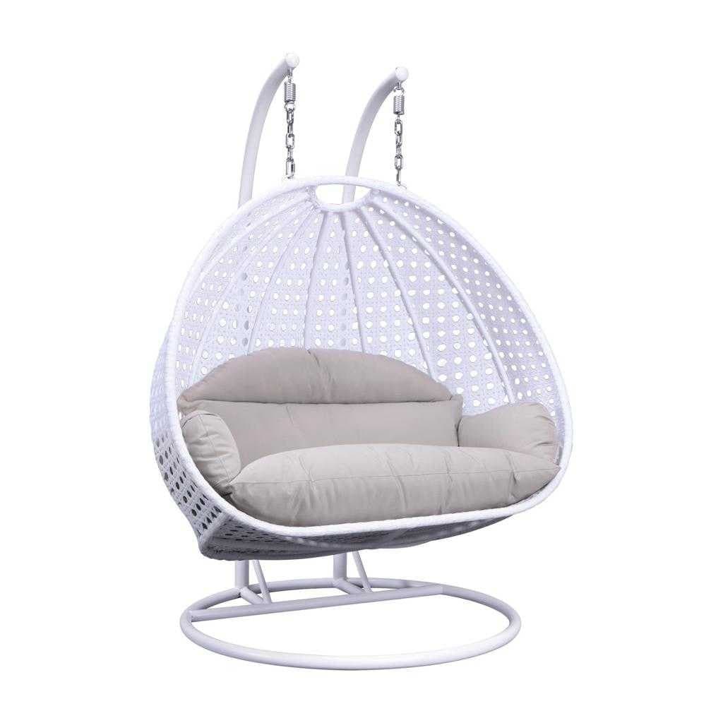 Poltrona sospesa a uovo LeisureMod per 2 persone con supporto - Altalena da patio in rattan intrecciato per esterni/interni, chaise longue con cuscini