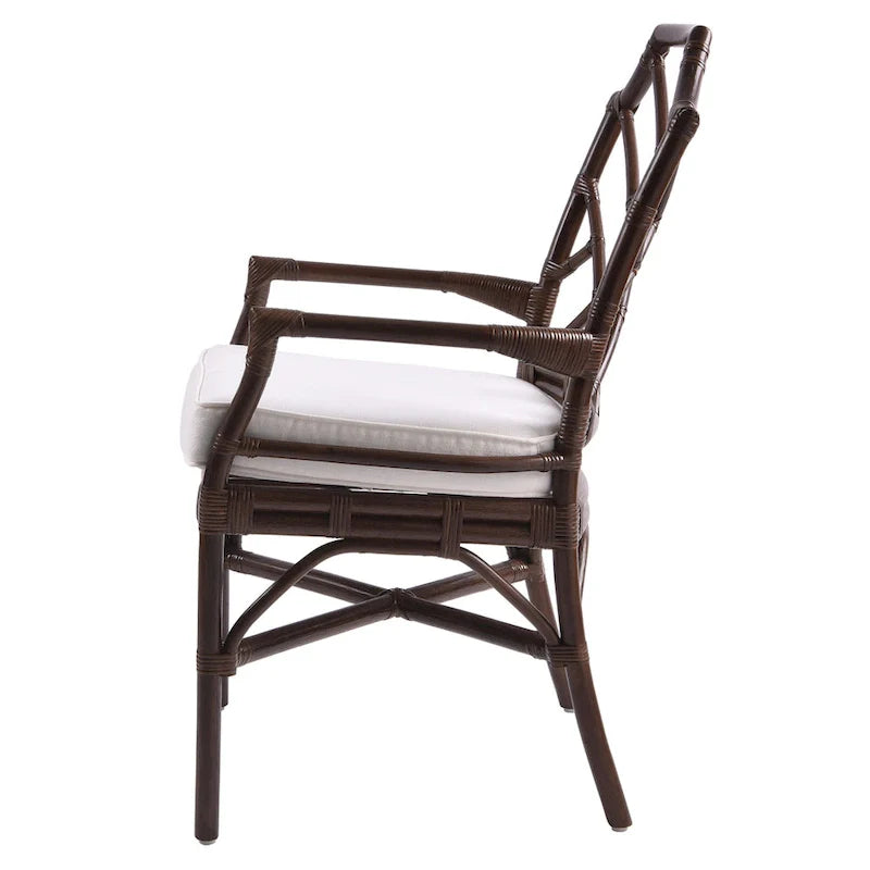 Poltrona in rattan Kara
