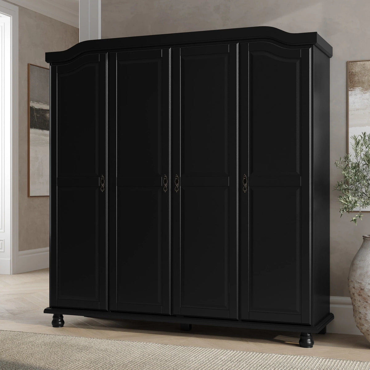 Armadio guardaroba a 4 ante Palace Imports Kyle in legno massello al 100% con ante in legno massello o a specchio
